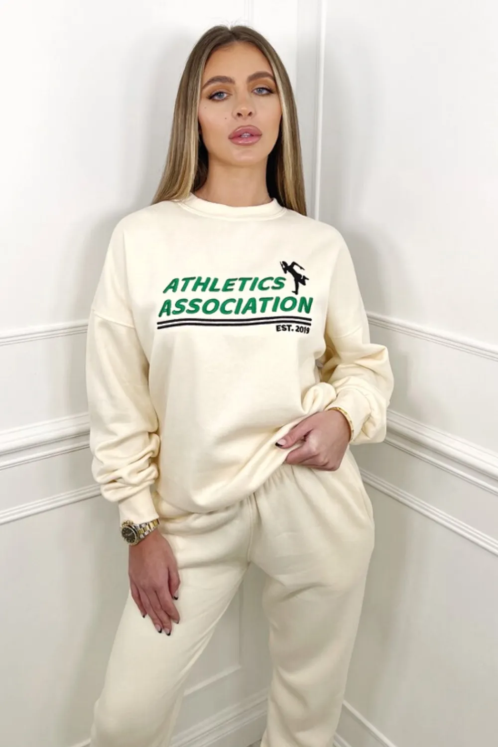 athletics association Embroidered ecru sweater loungewear set