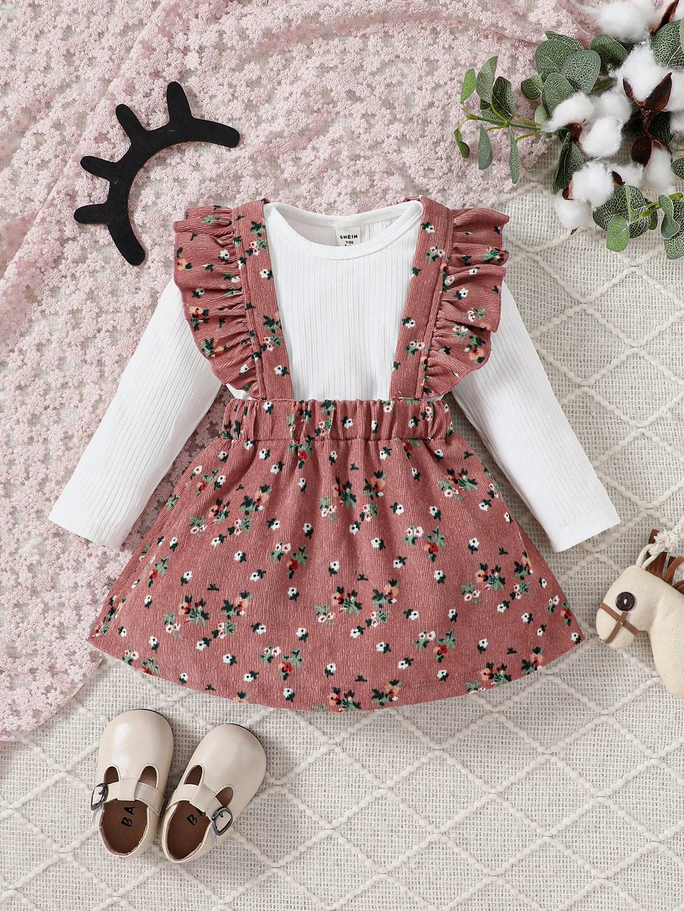 Baby Girls' Casual Solid Color Long Sleeve Bodysuit And Floral Printed Suspender Dress Set For Fall/Winter