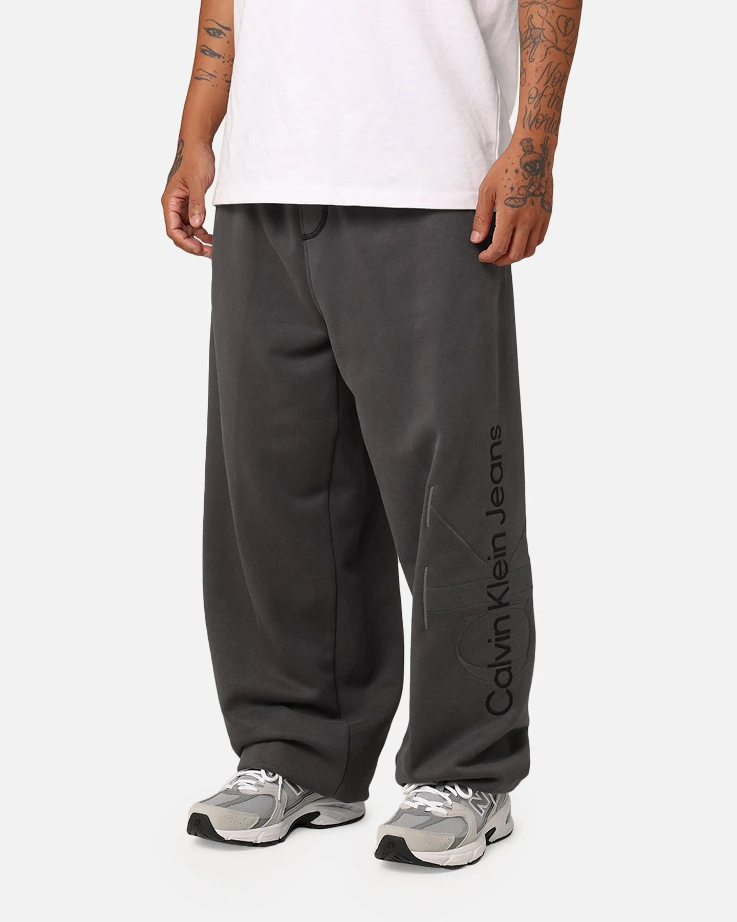 Calvin Klein Washed Monologo Hawk Pants Washed Black