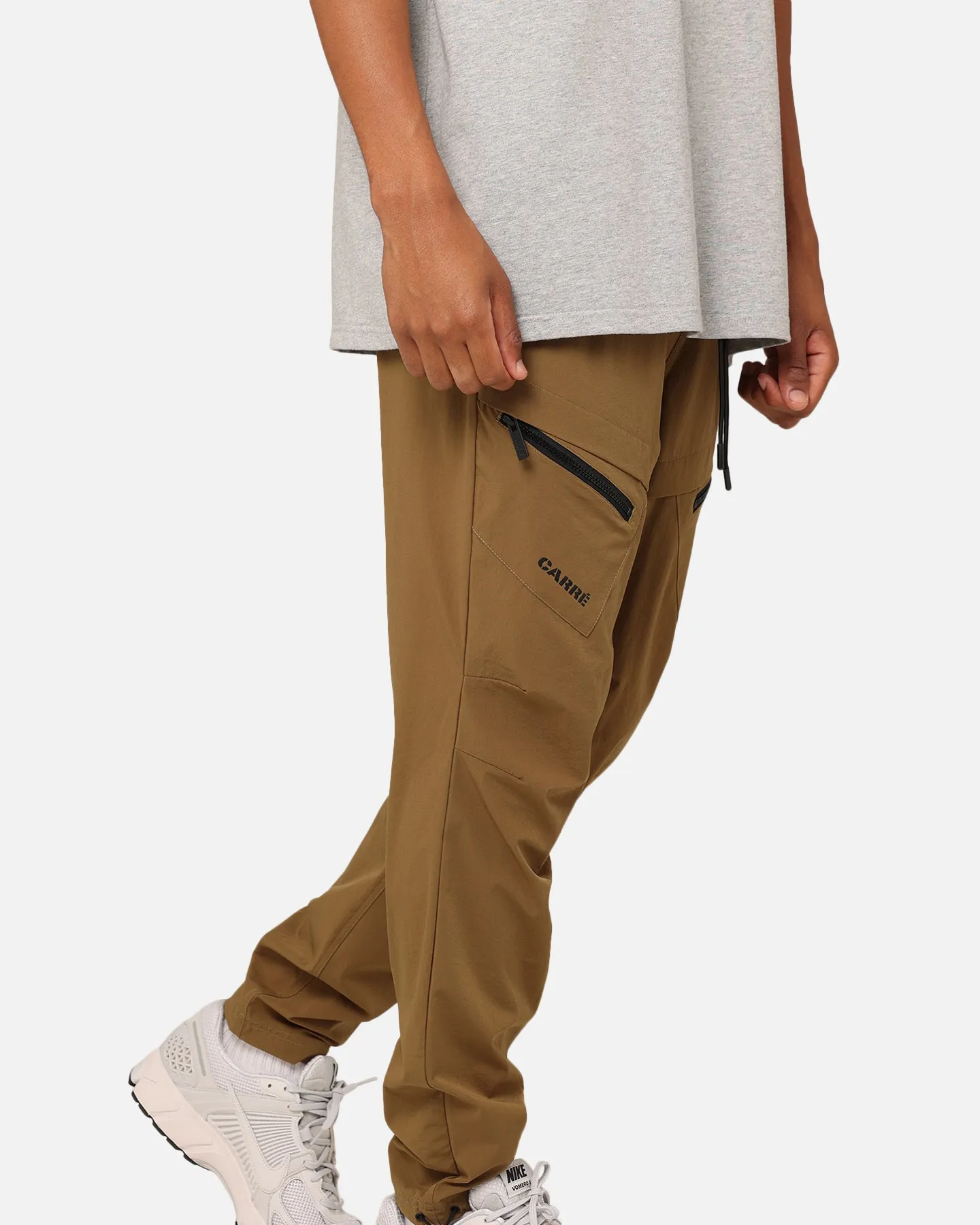 Carre Angular Sport Jogger Olive