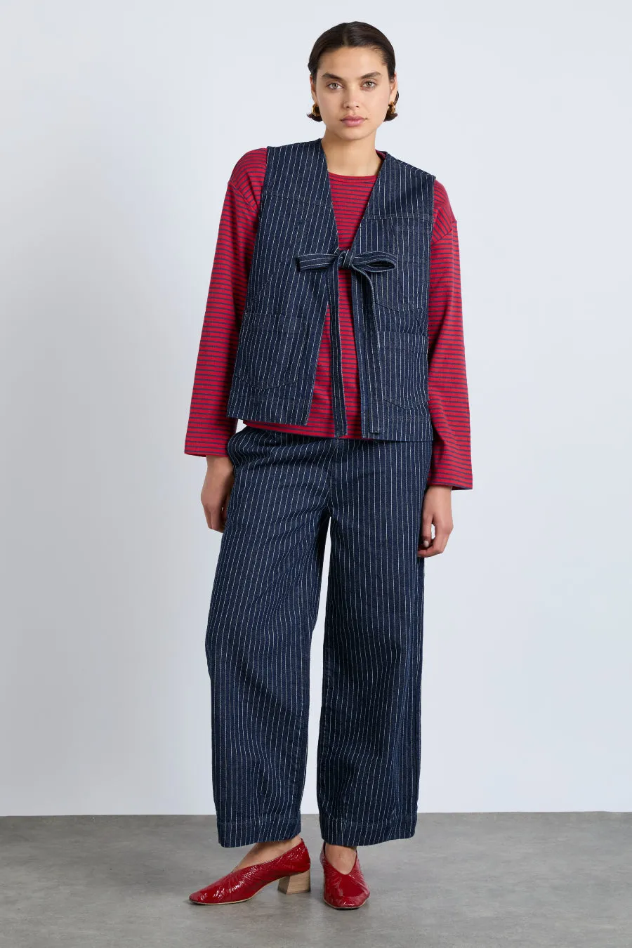 dilly gilet - navy pinstripe