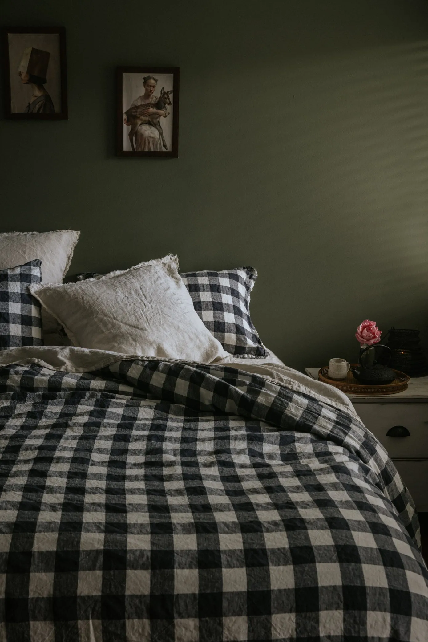 EUROPEAN FLAX LINEN FLAT SHEET - INDIGO BUFFALO CHECK