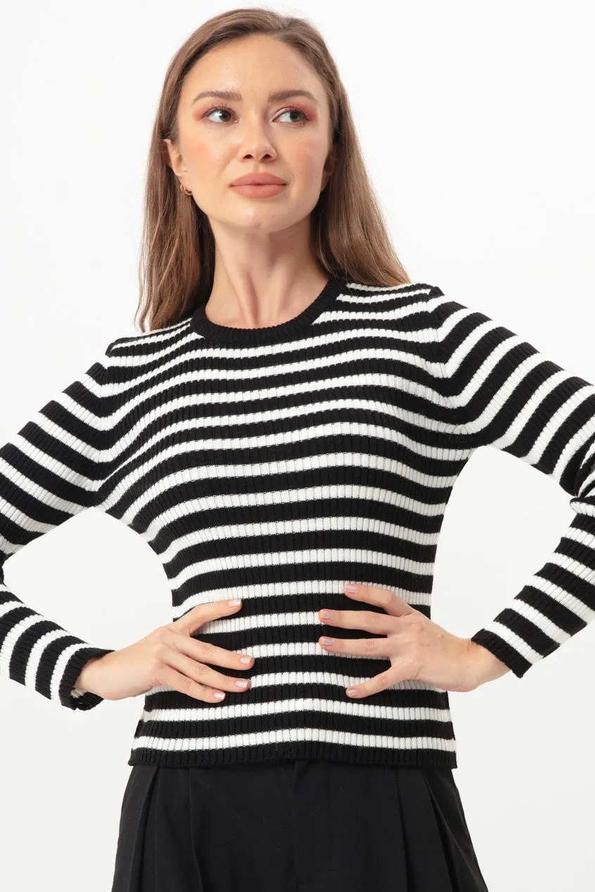 Female Striped Wick Lycra Knitwear Sweater