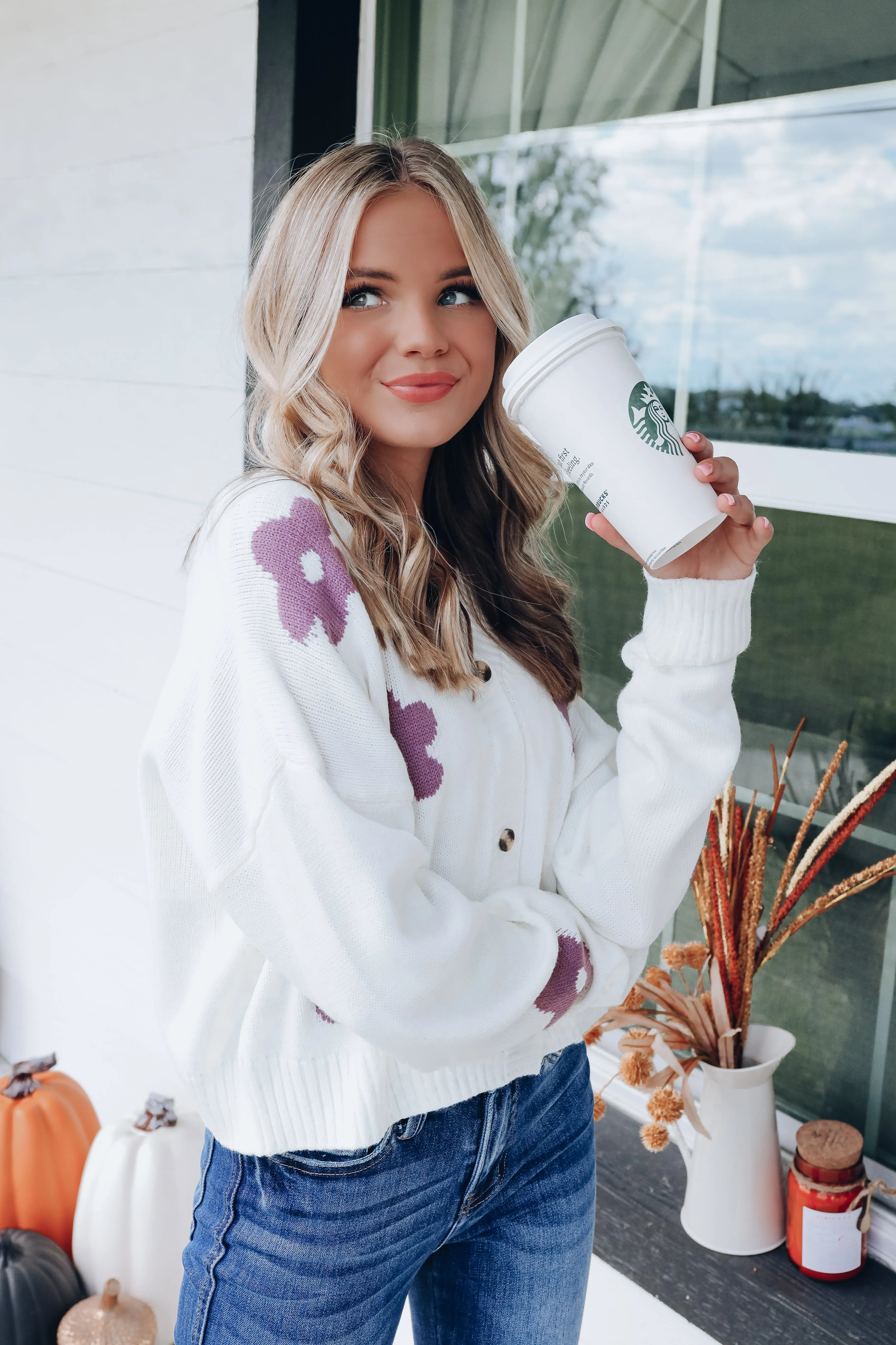 Flower Shop Button Front Cropped Cardigan - Ivory