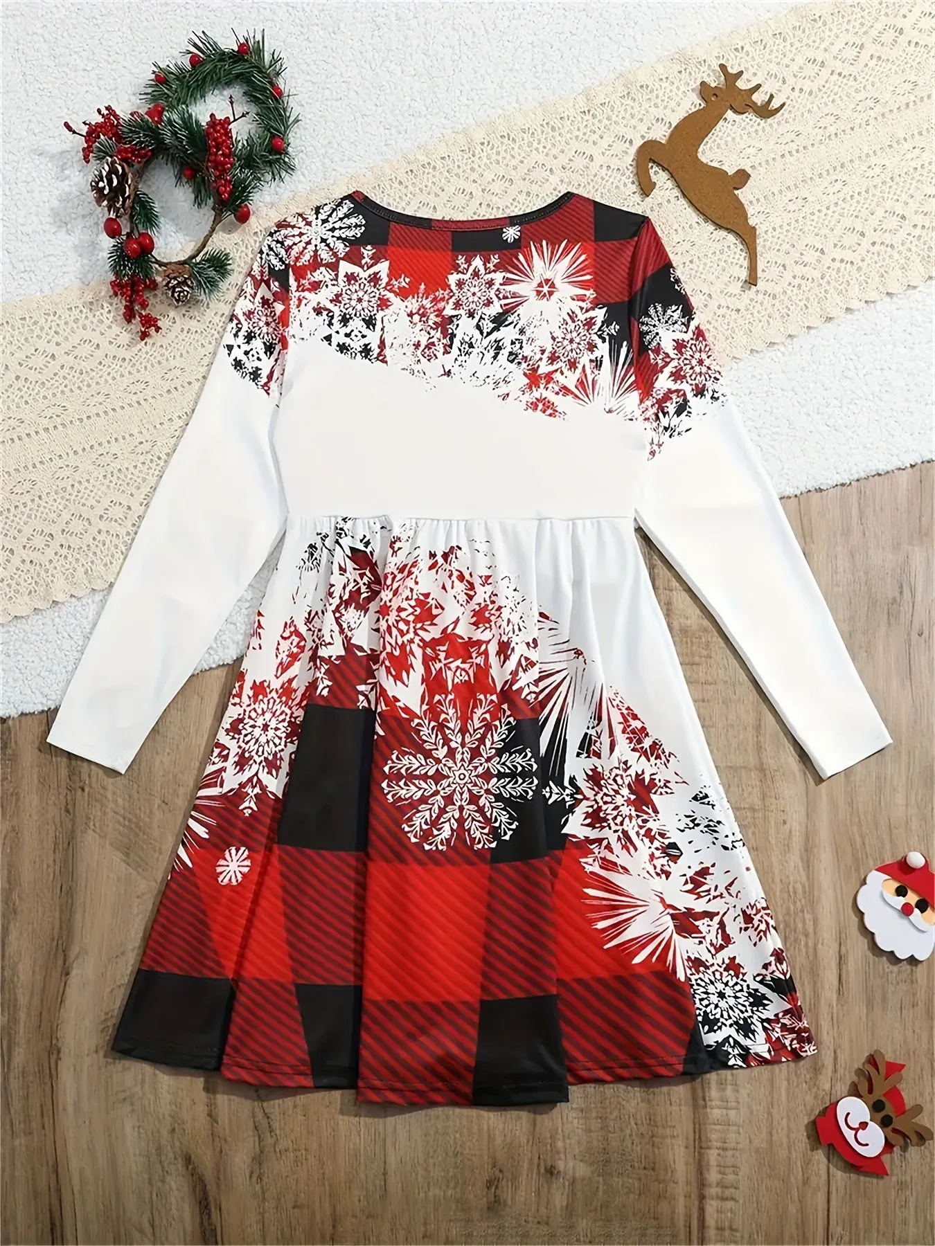 Girls' Long Sleeve Christmas Dress - Cute Cinched Waist, Big Swing Hem, Festive Print Design