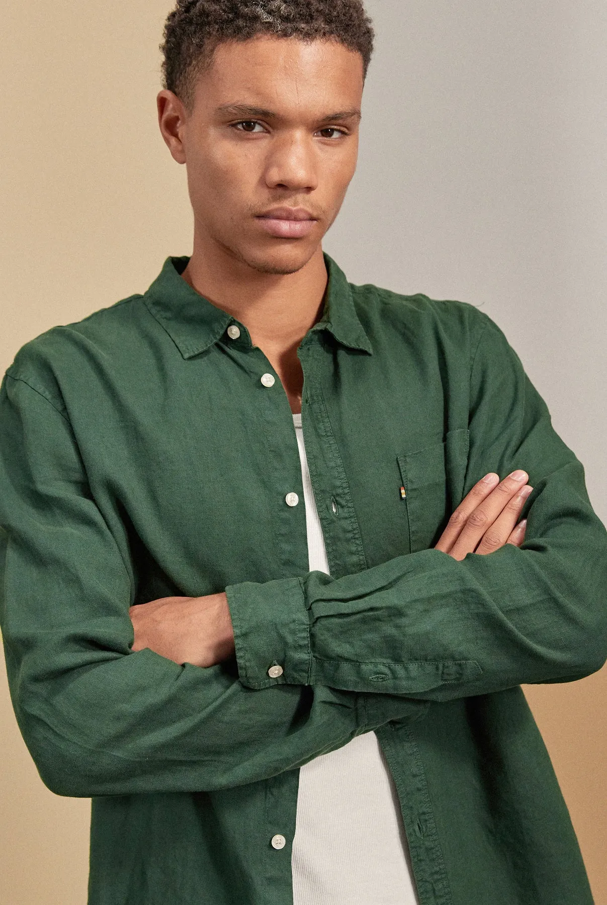 Hampton Linen Shirt in Sherwood Green