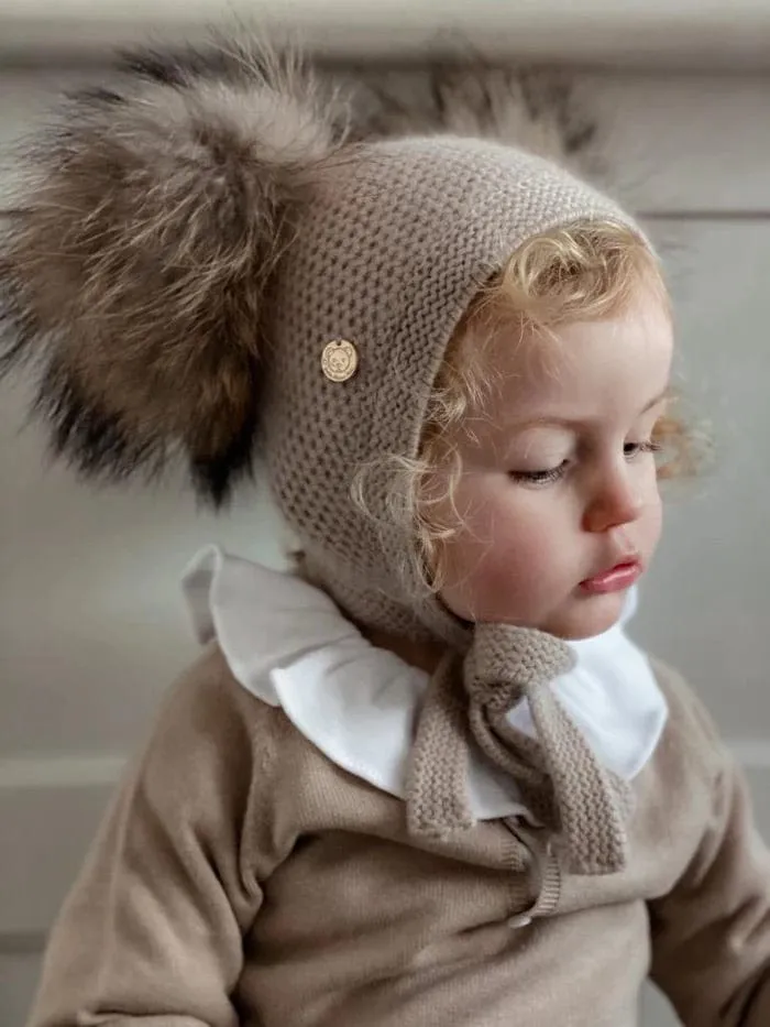 Honeycomb Beige Cashmere Bonnet with Beige Poms