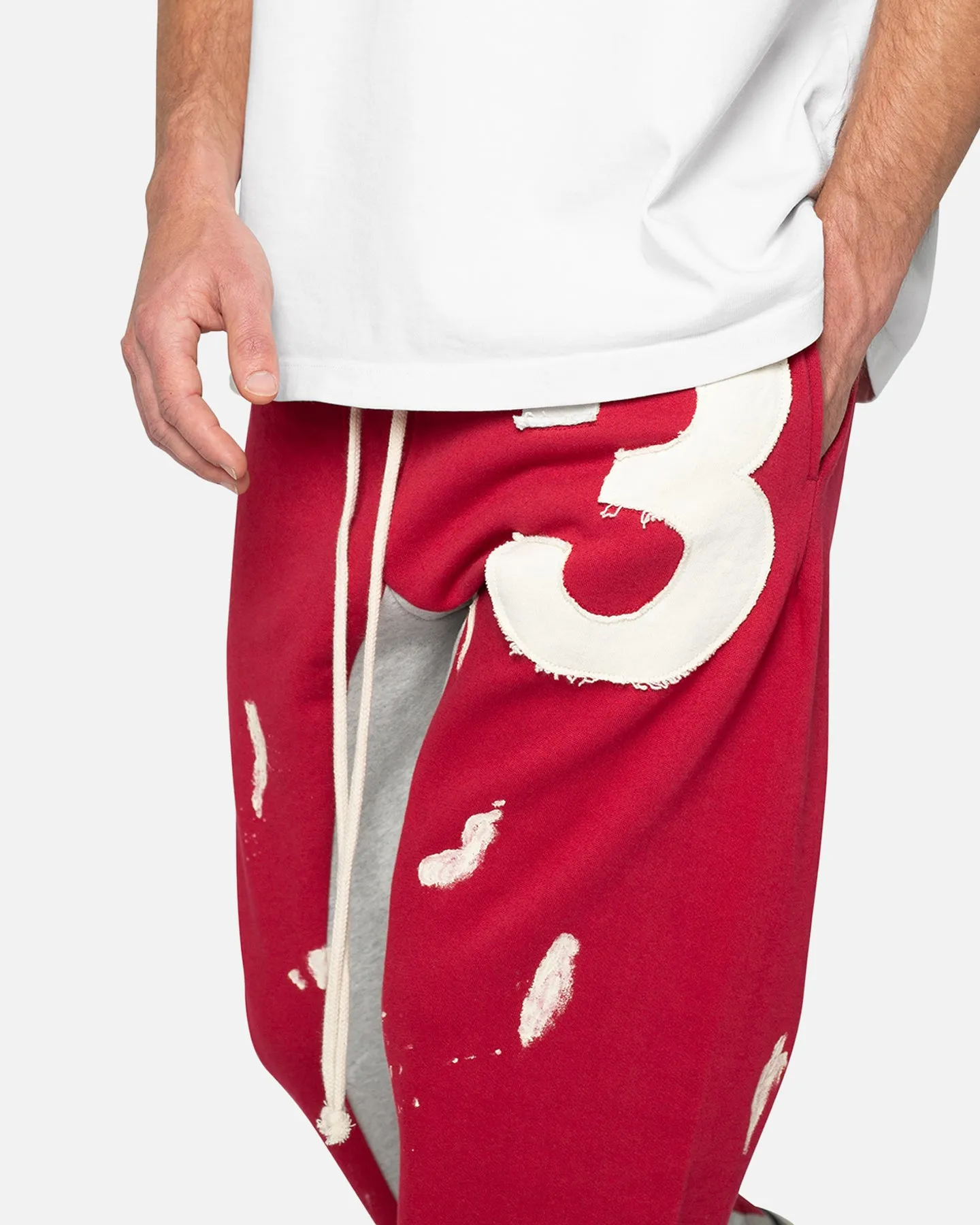 MNML 3 Patch Contrast Sweatpants Grey/Red