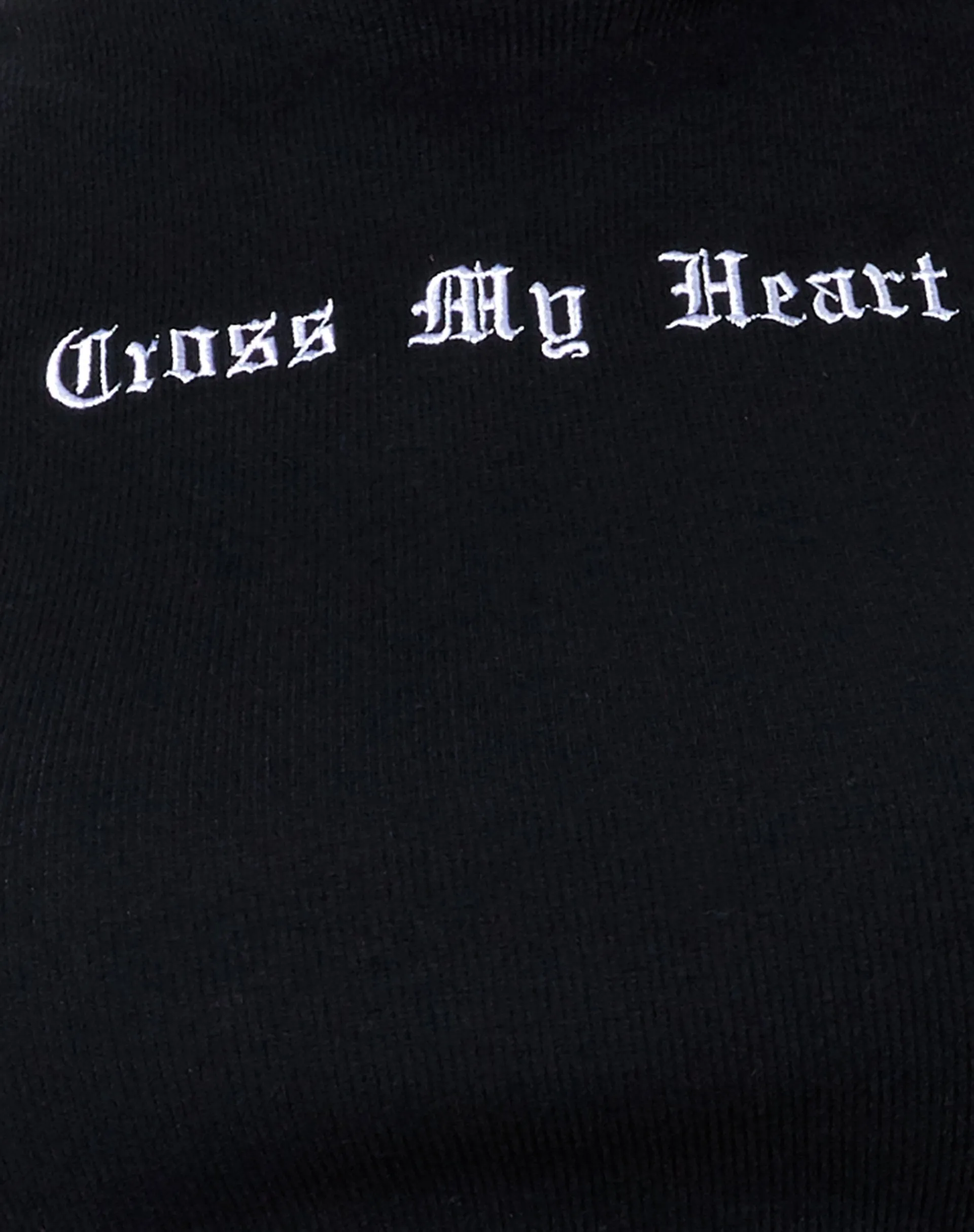 Quera Crop Top in Black 'Cross My Heart' Embro