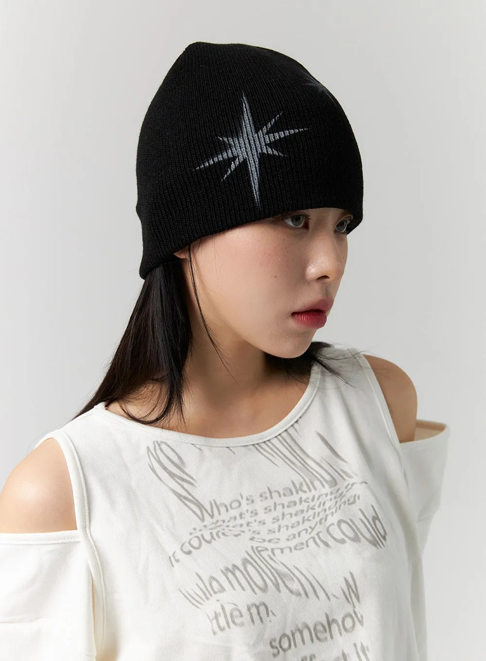 Star Graphic Beanie CS314