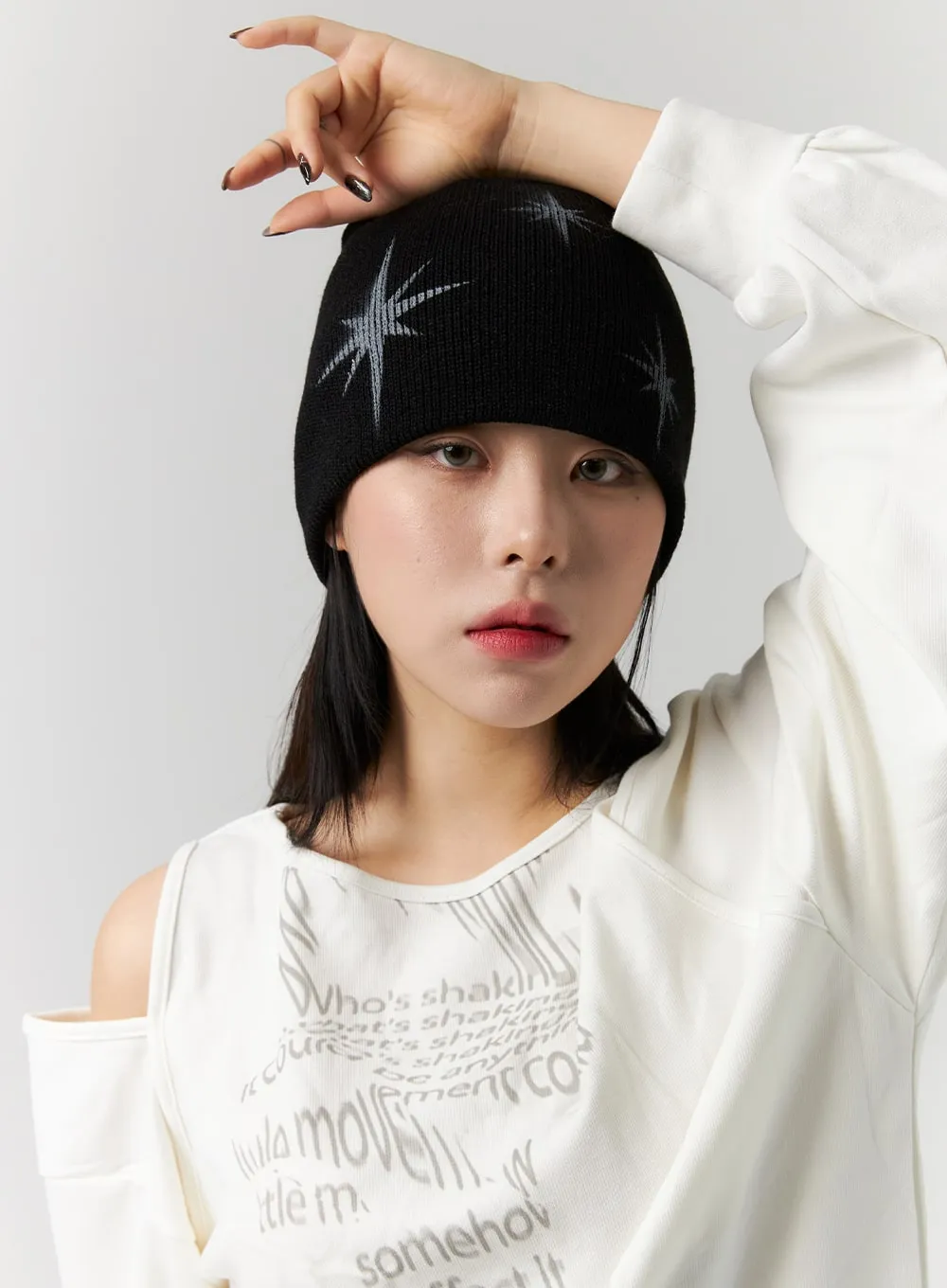 Star Graphic Beanie CS314