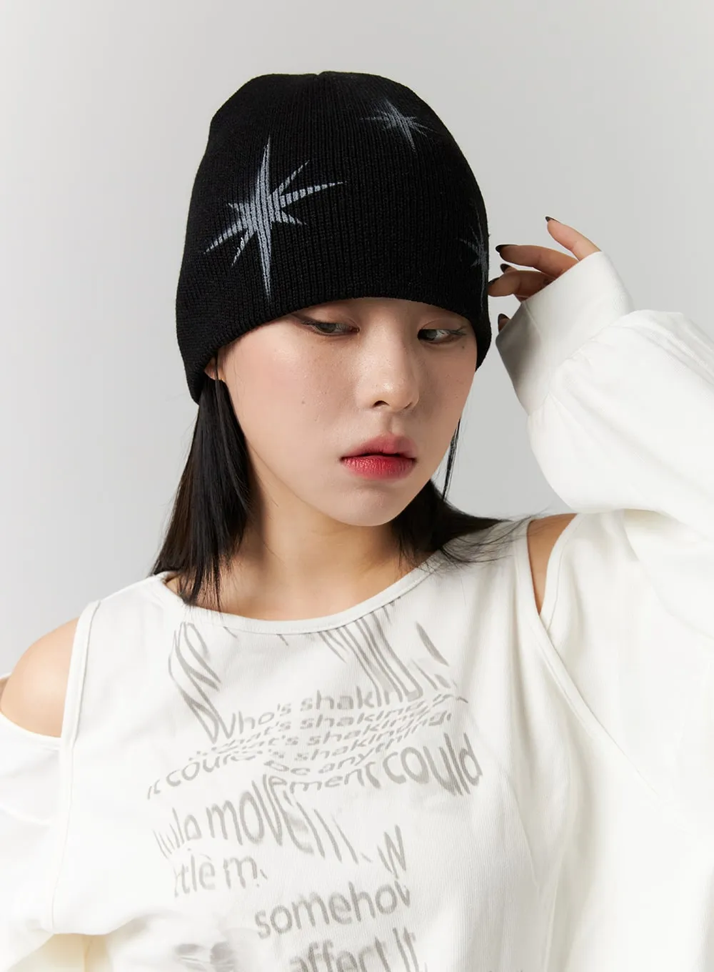 Star Graphic Beanie CS314