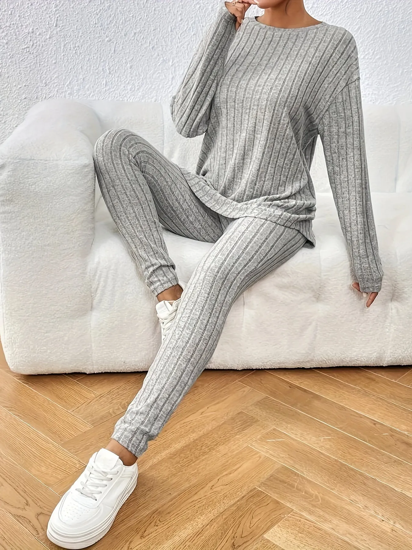 Two-Piece Pants Set - Elegant Solid Color Long Sleeve Crew Neck T-Shirt and Skinny High Waist Pants Outfit for Women - Polyester Knit Fabric, Mid Elasticity, Spring/Fall Season, No Printing, No Sheer