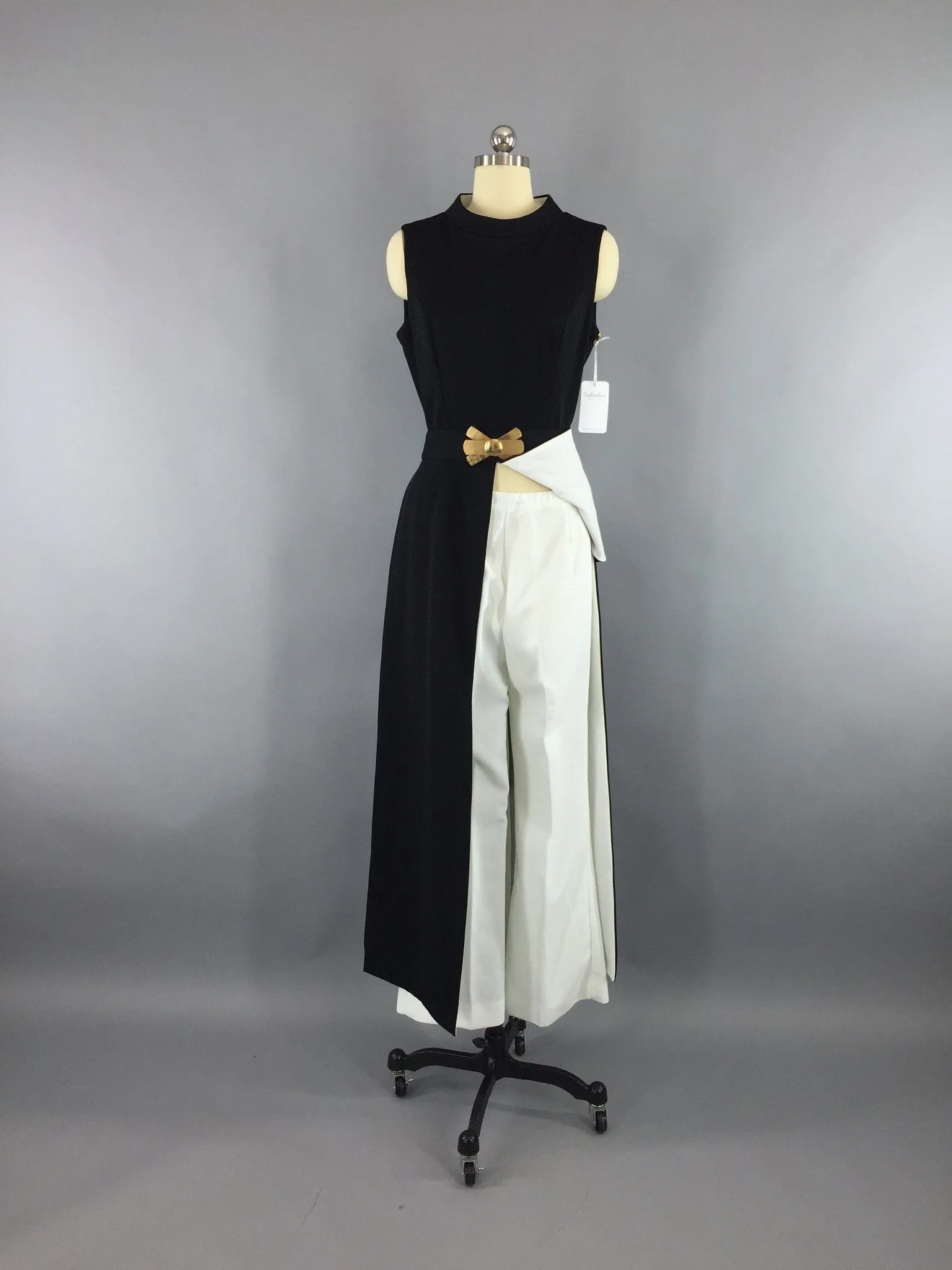 Vintage 1960s Alfred Webber Ao Dai Style Hostess Dress and Pants Set