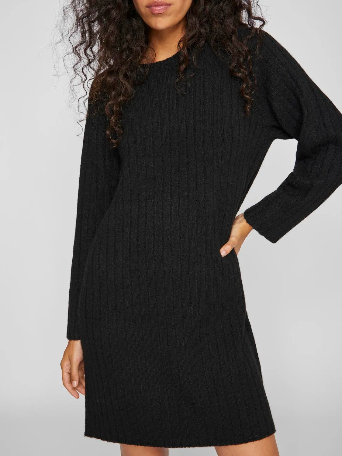 VISTELLE Pullover - Black