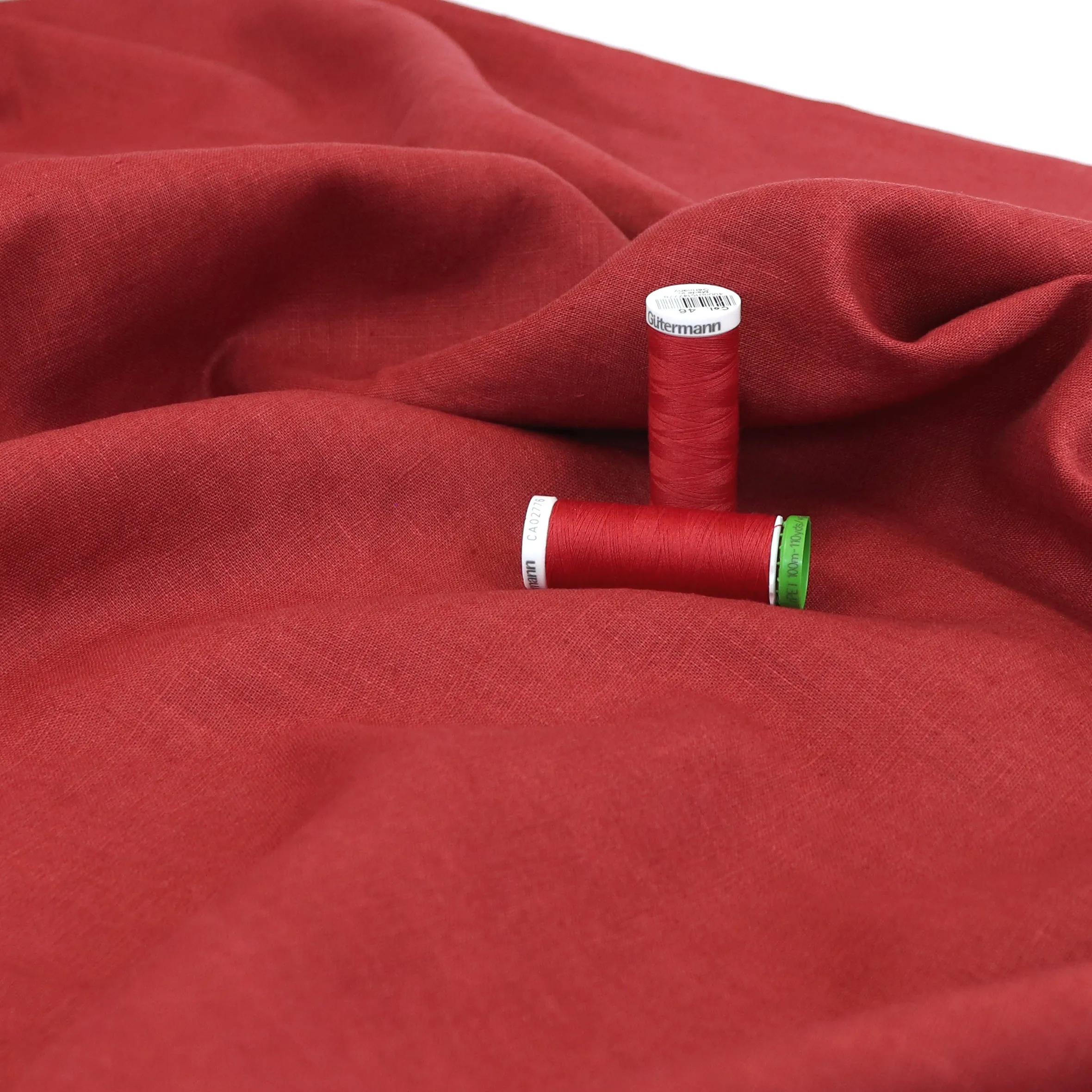 Washed Linen Cotton Lightweight - Red - END OF BOLT 28cm